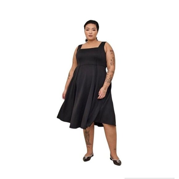 NWT Torrid Mini Scuba Square Neck Skater Dress Size 1/1X - Picture 5 of 9